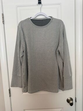 SHEIN Black & White Striped Crewneck Tee